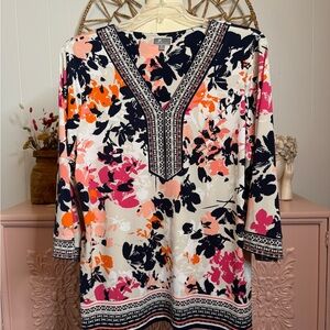 JM Collection‎ XL Floral V-Neck Women's Top